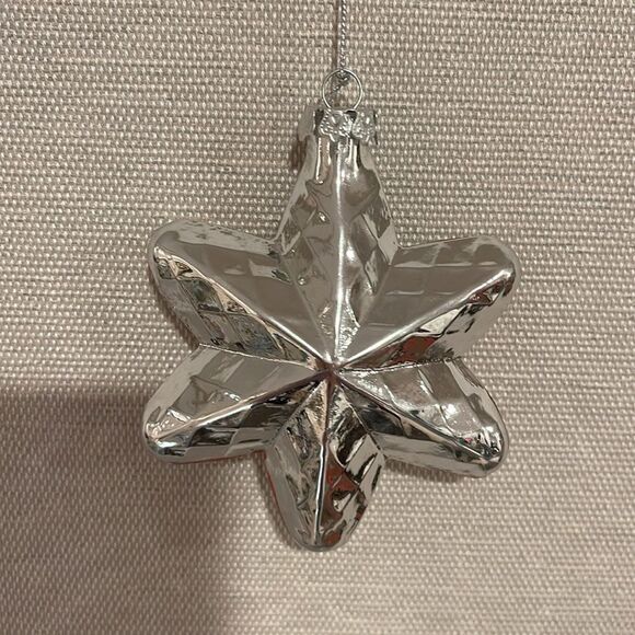Reversible Snowflake Ornament - Picture 2 of 2